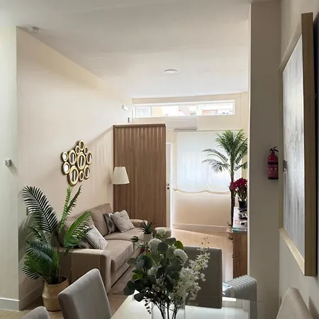 Orilla De Triana Luxury Appartamento