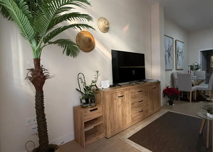 Orilla De Triana Luxury